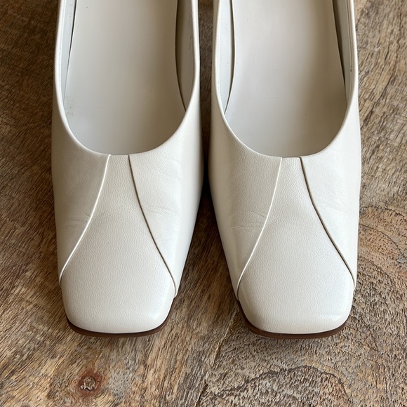 Feet First ivory leather heels - Picture 3 of 7